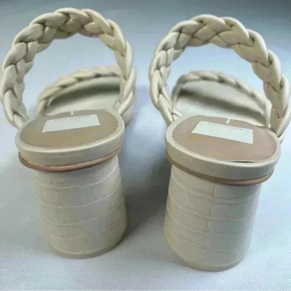 DV Dolce Vita Women's Sindra Heeled Sandal
Sz 9.5 New in Box - Picture 6 of 16